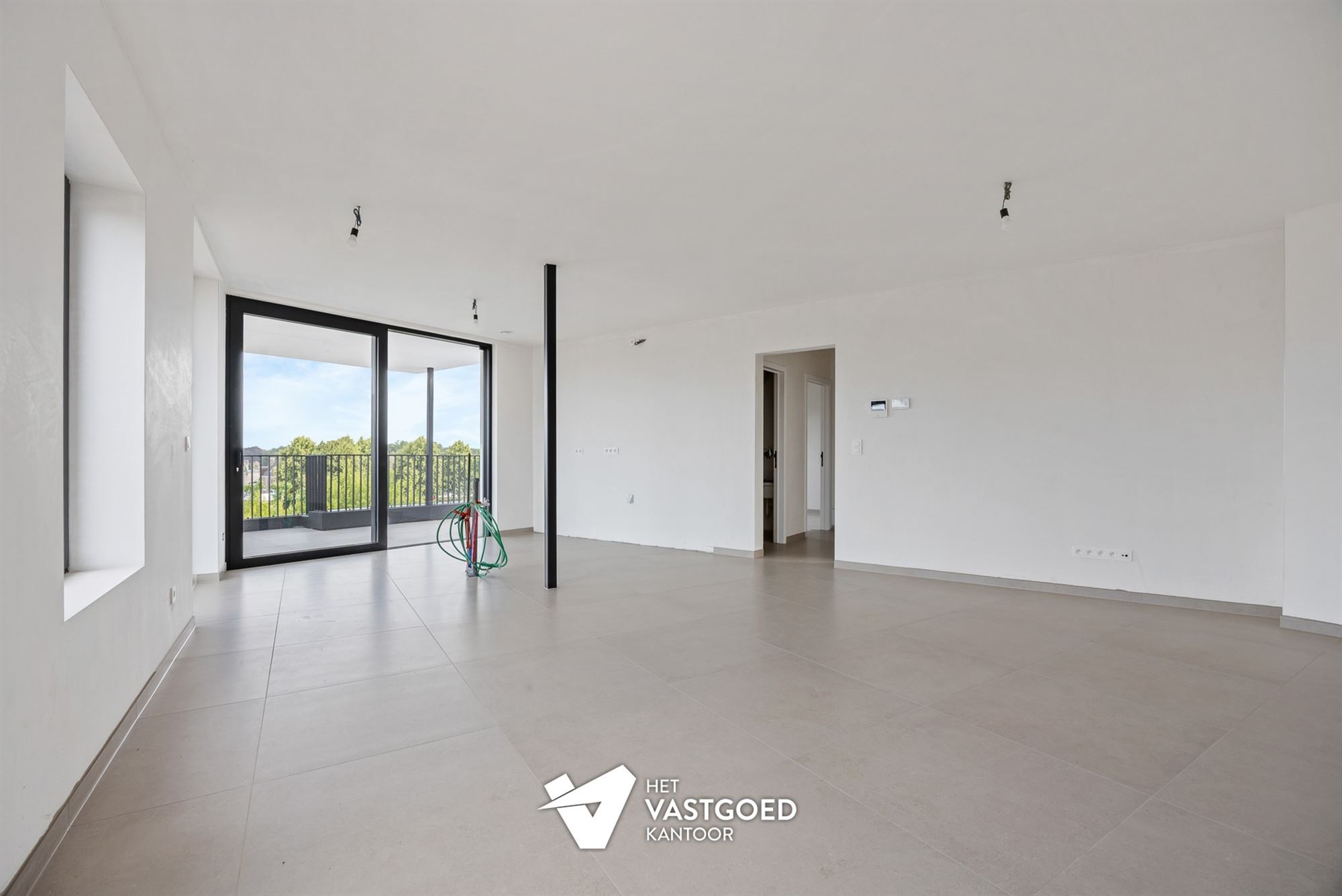 ROYAAL APPARTEMENT MET GROOT TERRAS OP DE DERDE VERDIEPING - foto 3