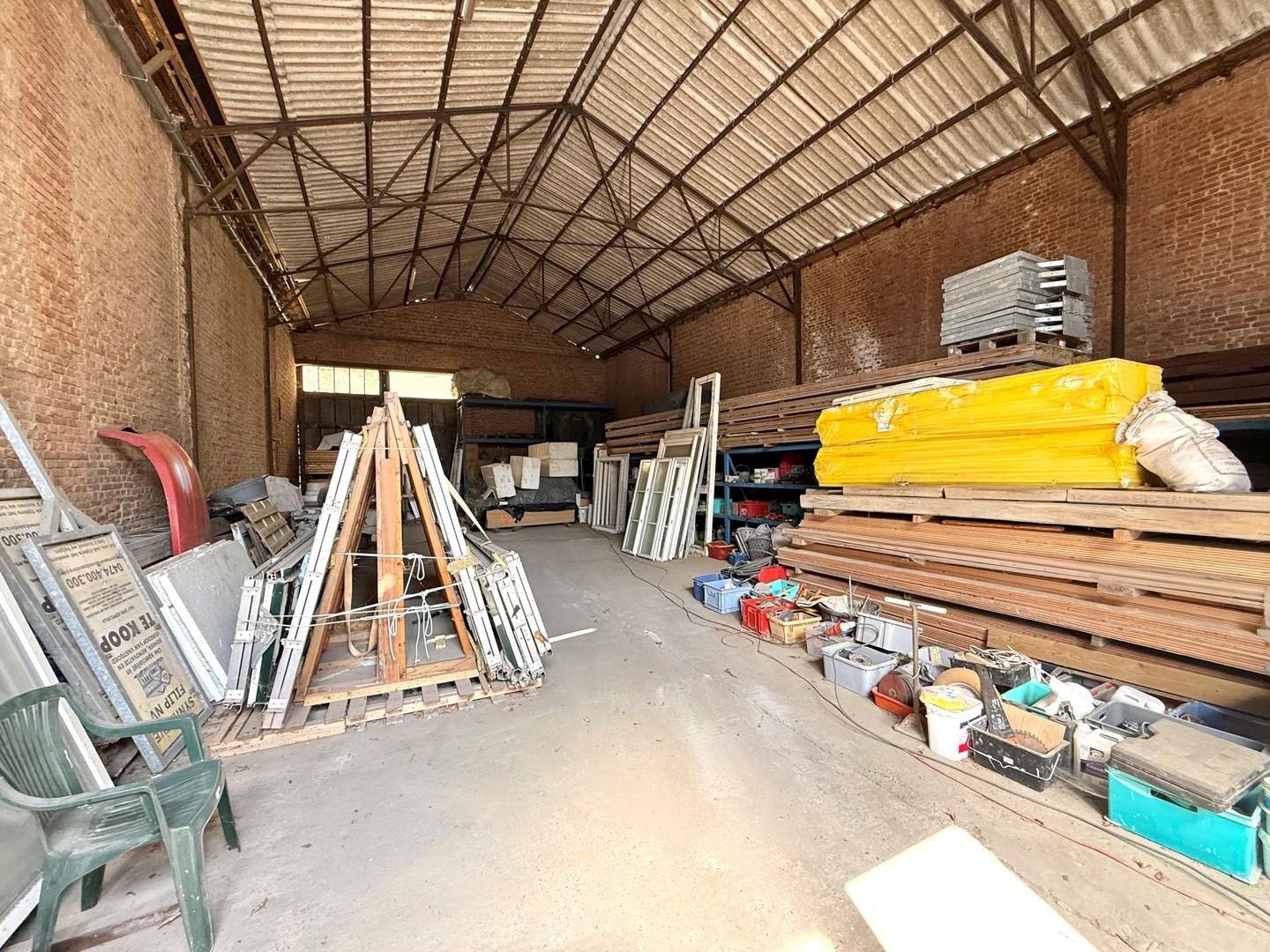 Magazijn te koop in Beveren-Leie ideaal voor zelfstandigen - photo 4