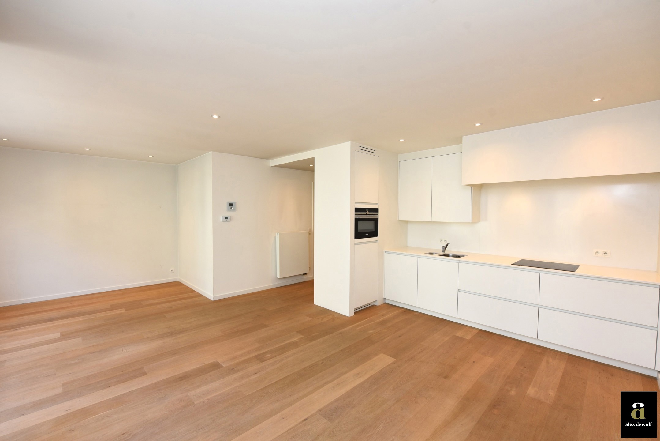 Ongemeubeld 1 slaapkamer appartement vlakbij het Rubensplein - foto 2