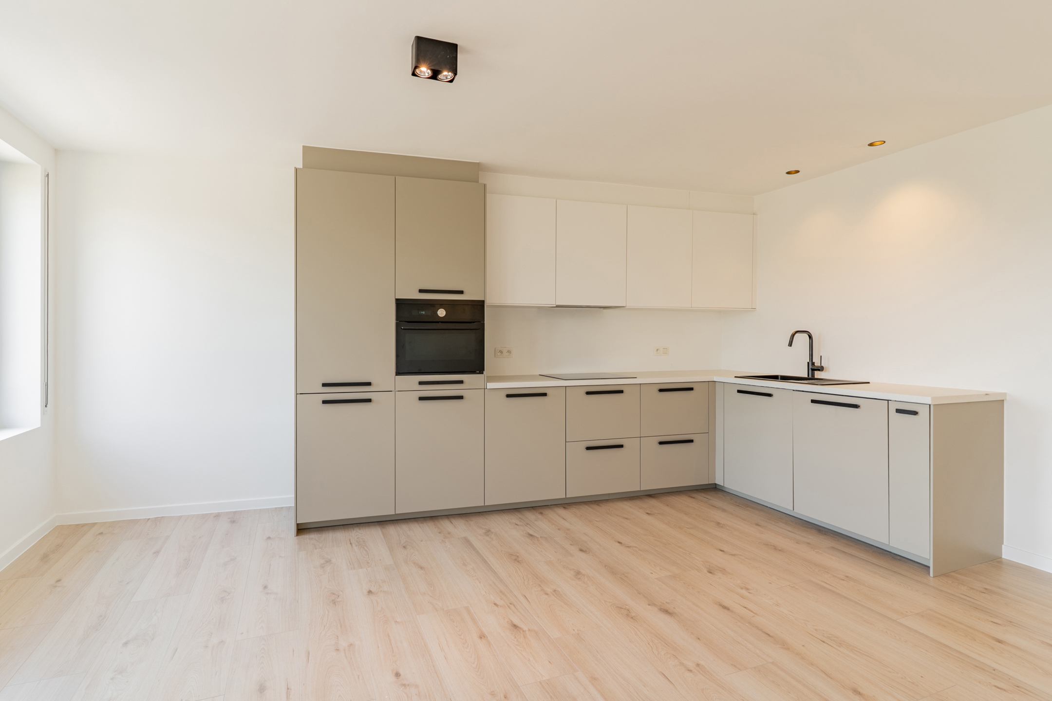 Toprenovatie: 2 slaapkamerapp. met EPC A - label en *Garage - foto 4