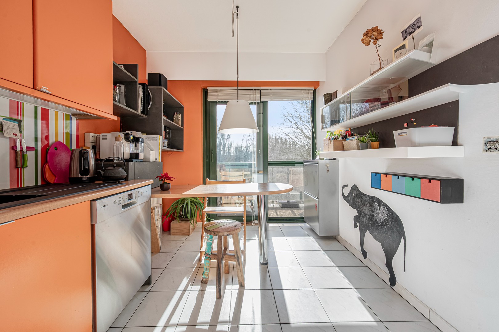 Rustig en lichtrijk appartement met zuidgericht terras en groen zicht op Linkeroever - photo 5