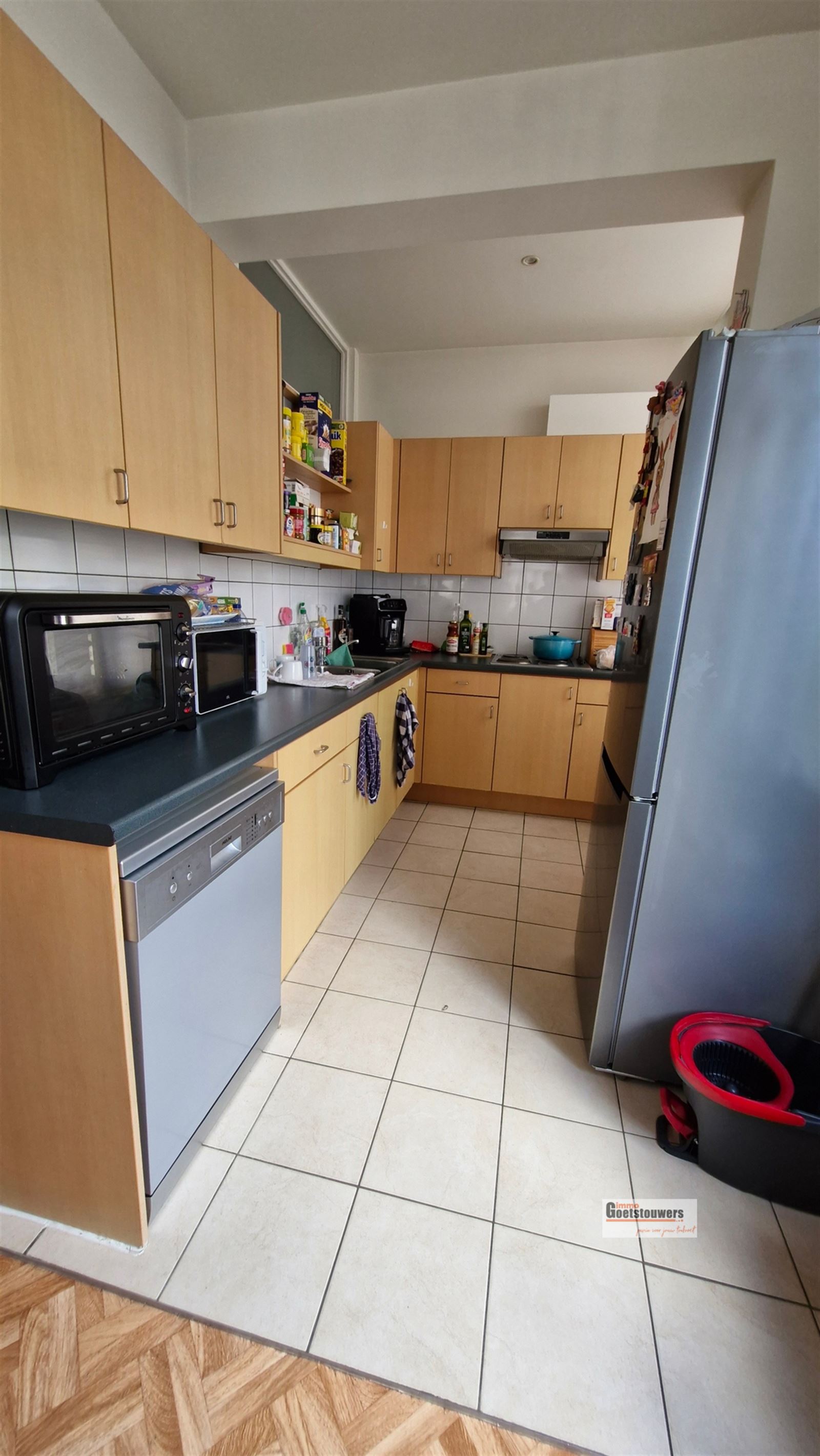 Appartement met 2 slpks op de 1ste verdieping - foto 2