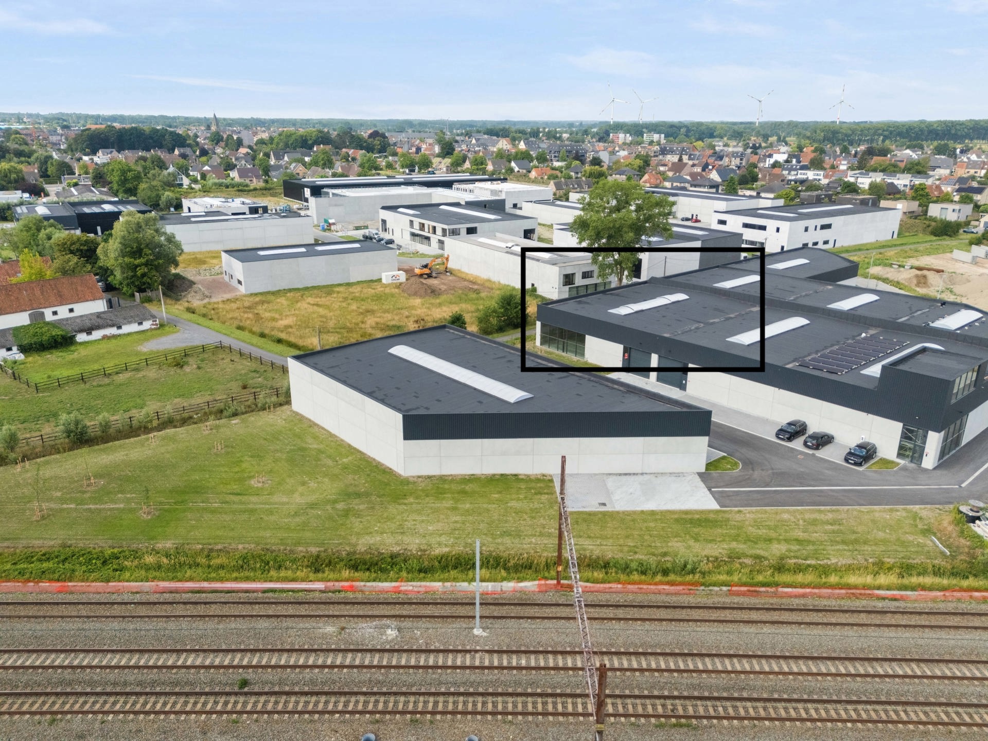 Commercial à vendre à Oostkamp - photo 1