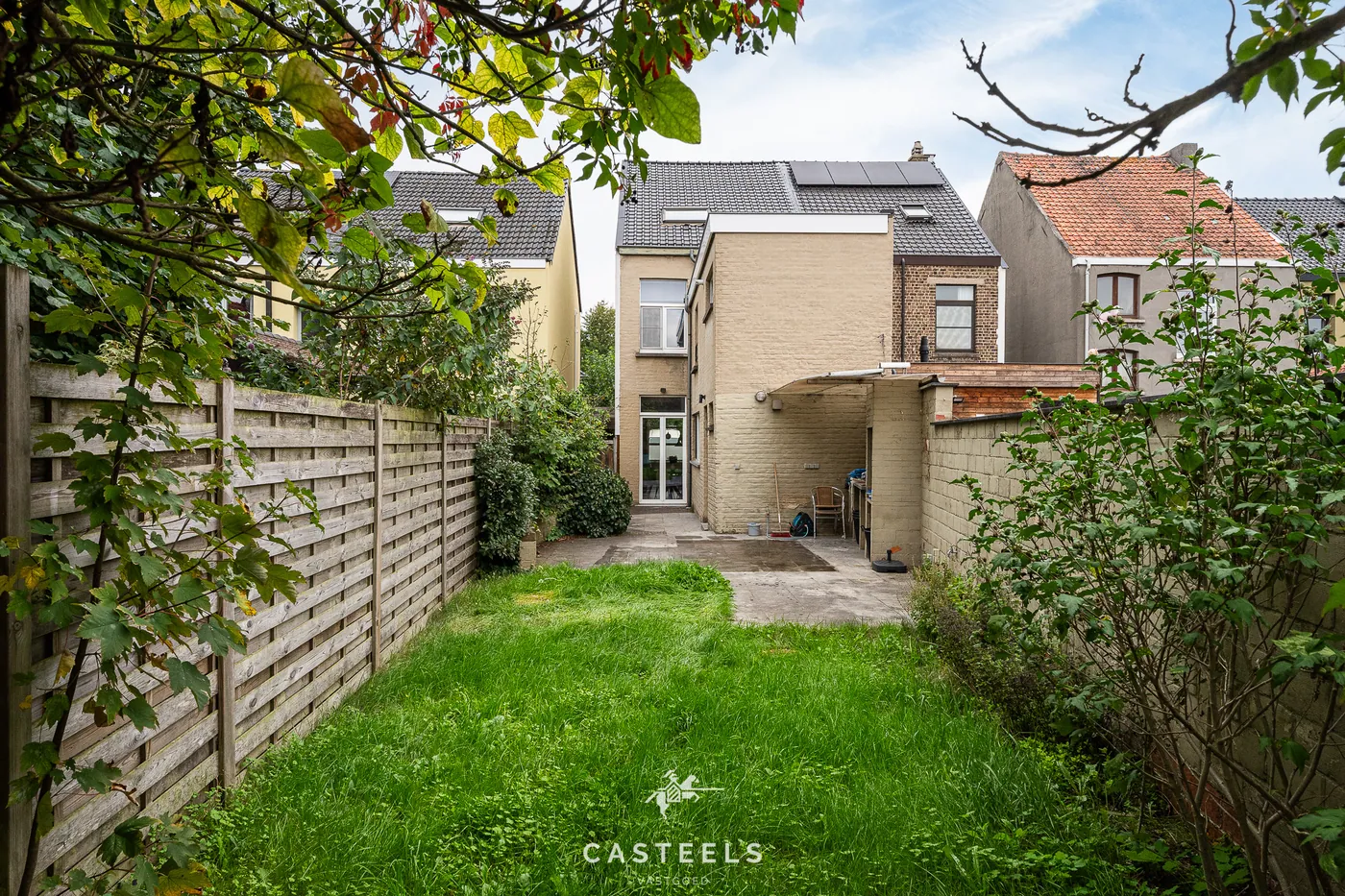 Centraal gelegen rijwoning met tuin in Sint-Denijs-Westrem - foto 4