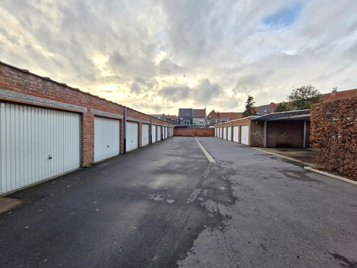 Garageboxen te koop in het centrum van Zeebrugge – Unieke investeringskans! - foto 3