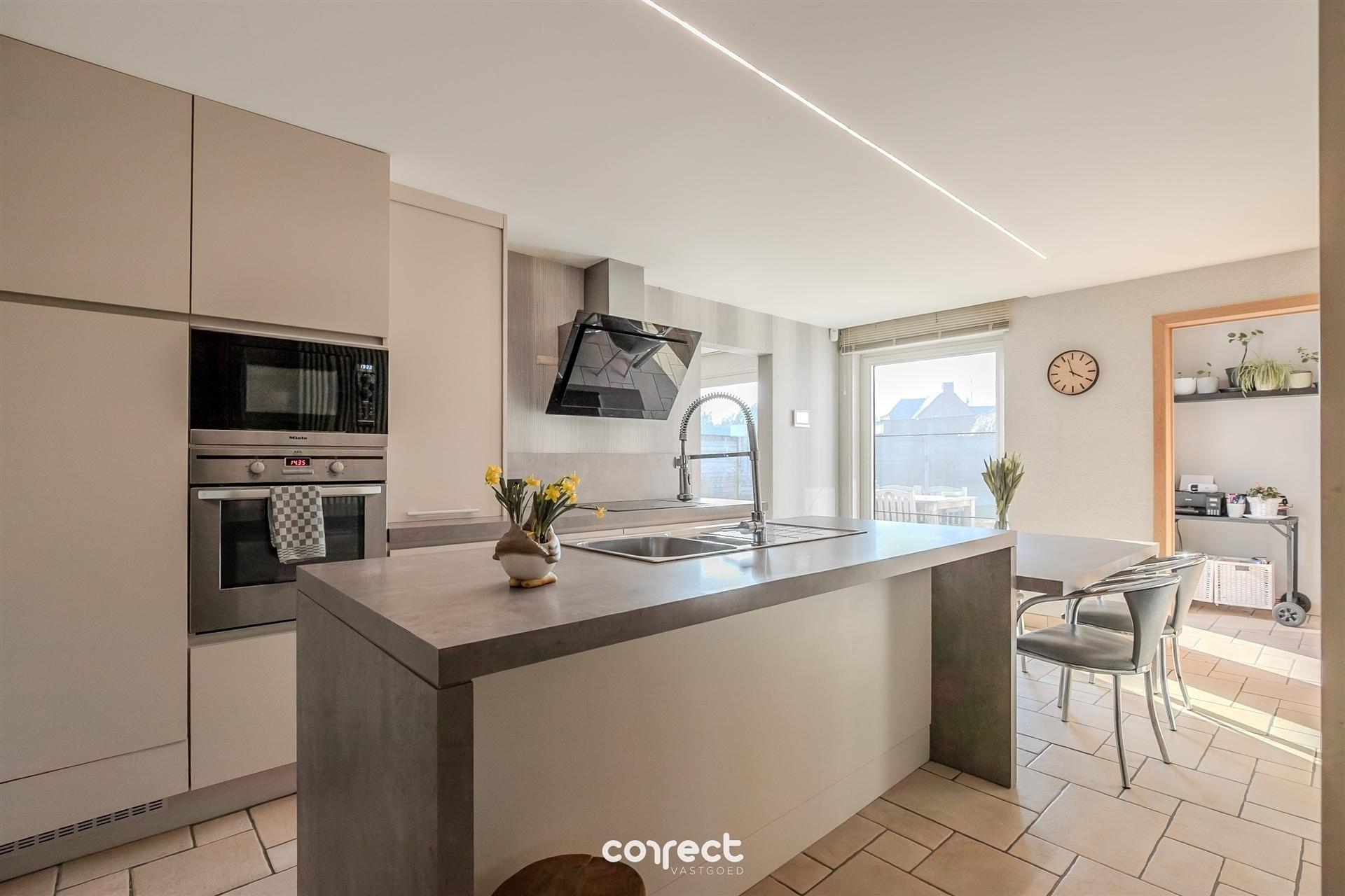 Maison à vendre à Eernegem avec 5 chambres - photo 4