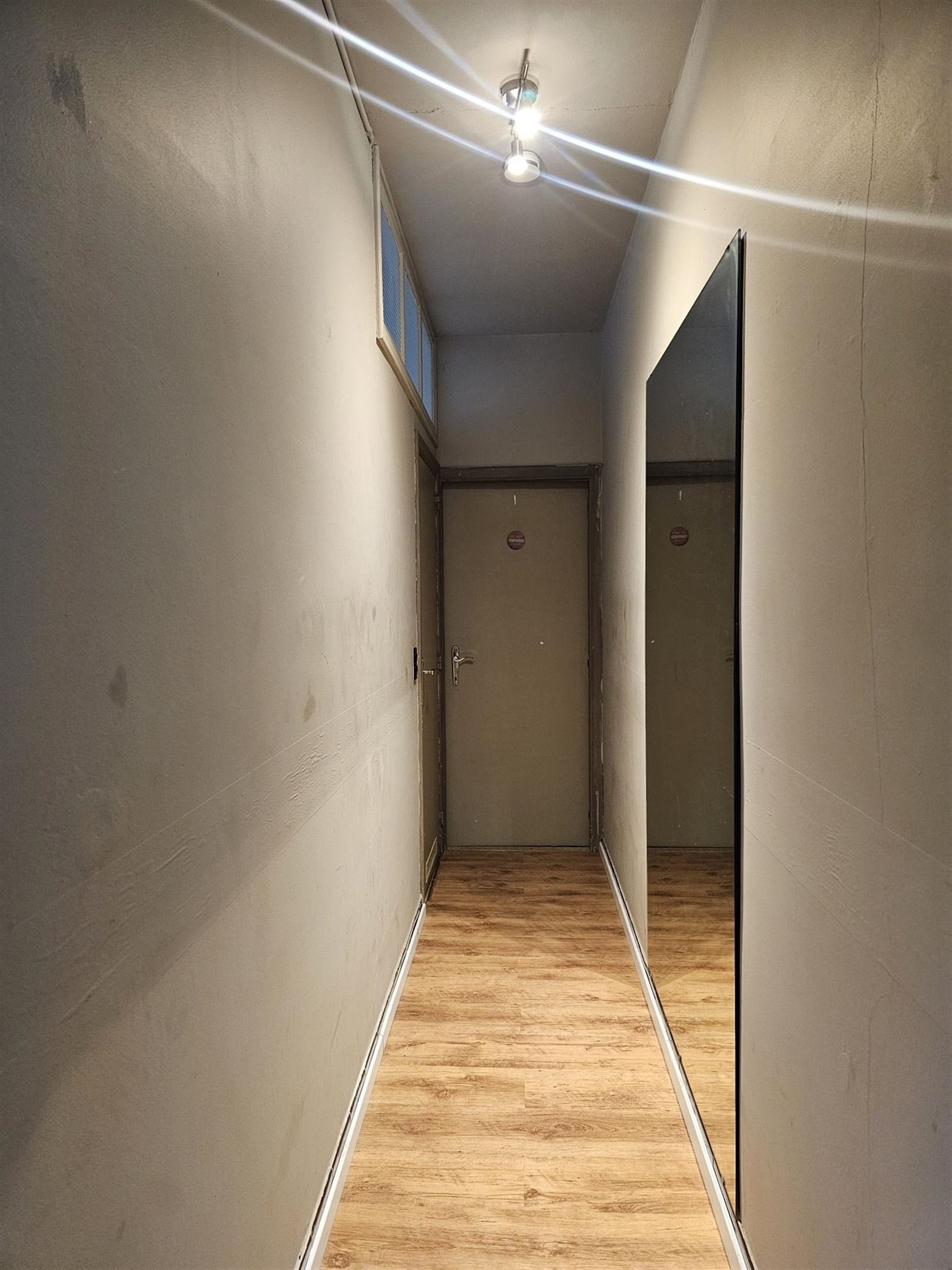 Commercial à louer à Brasschaat avec 1 chambre - photo 4