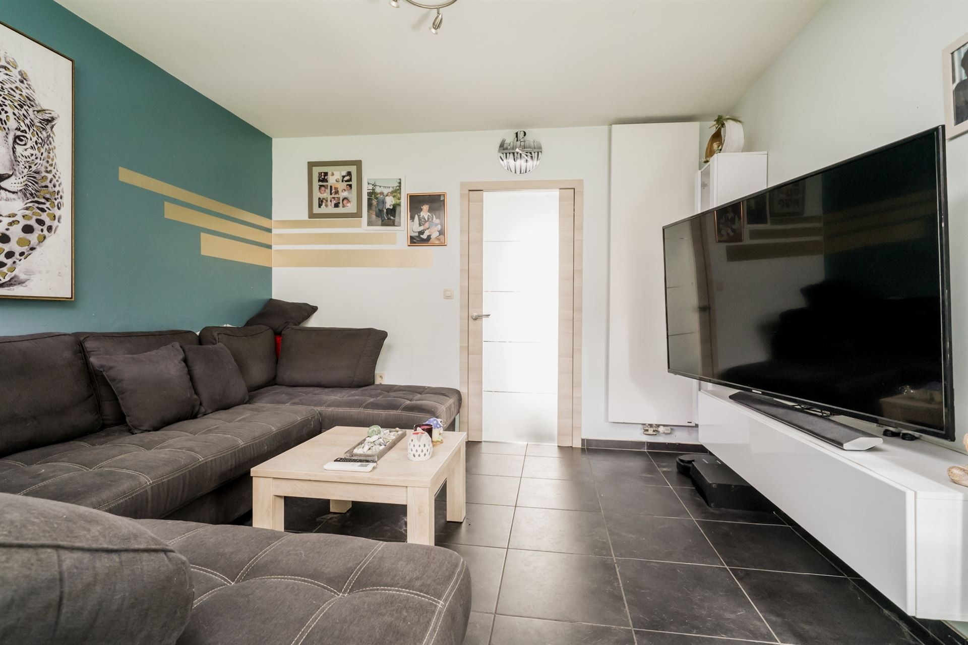 Recent family home (2009) in a quiet residential area, prime location in Putte - photo 5