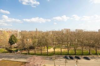 Op een boogscheut van de NAVO, op de 4e verdieping van een recent gebouw uit 2017, bevindt zich dit mooie appartement van ± 111 m², dat charmeert...