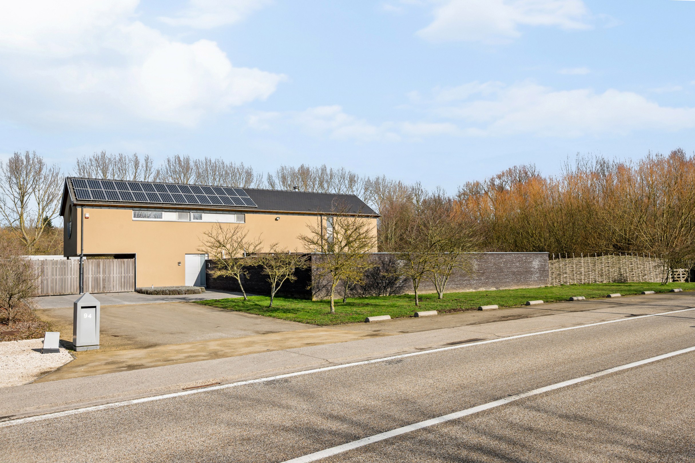 Exclusief wonen in het groen op een terrein van 7.893m² te Herk-de-Stad – karakter, luxe en 100% privacy - foto 1