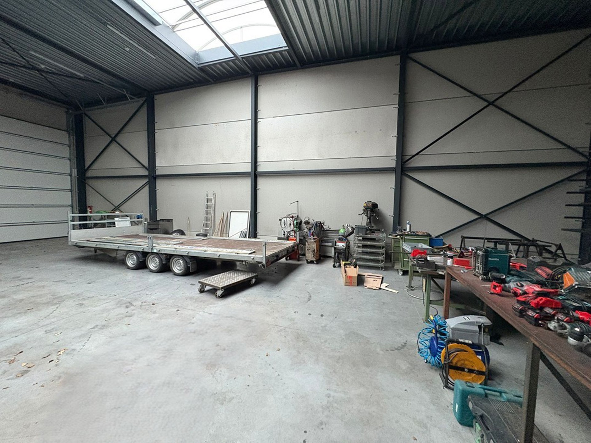 Moderne KMO unit (430m²) te huur. - foto 1