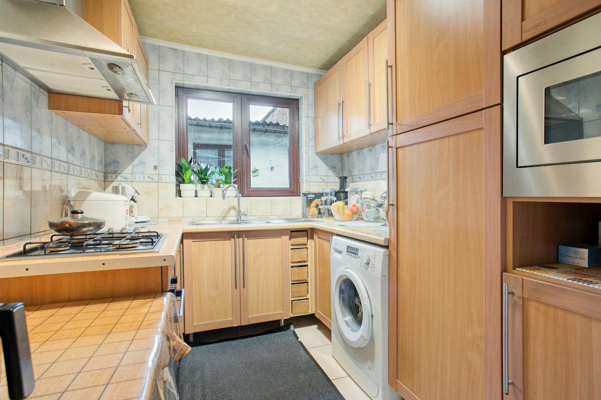Te renoveren woning te koop in de Brugse Poort - foto 4