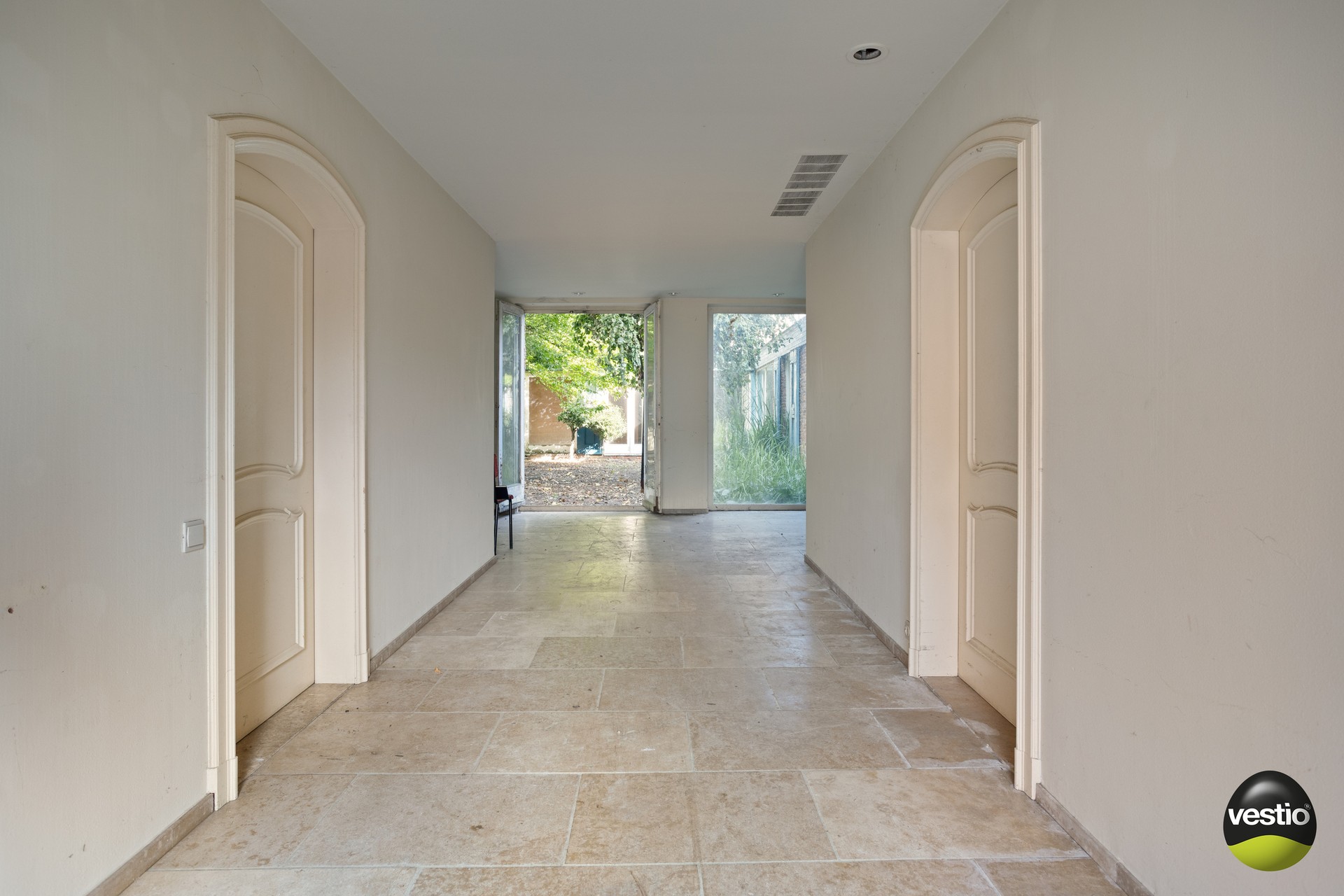 Stadsvilla met ziel – te renoveren parel in het hart van Herentals - foto 4