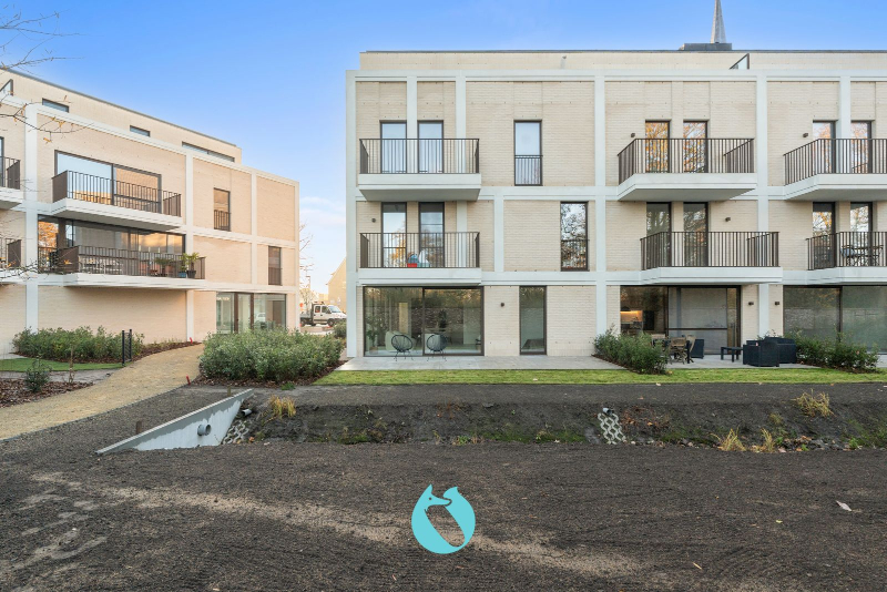 Green Square presenteert u 35 nieuwbouwappartementen en een winkelpand, letterlijk ónder de Kerktoren van Sleidinge. - foto 1