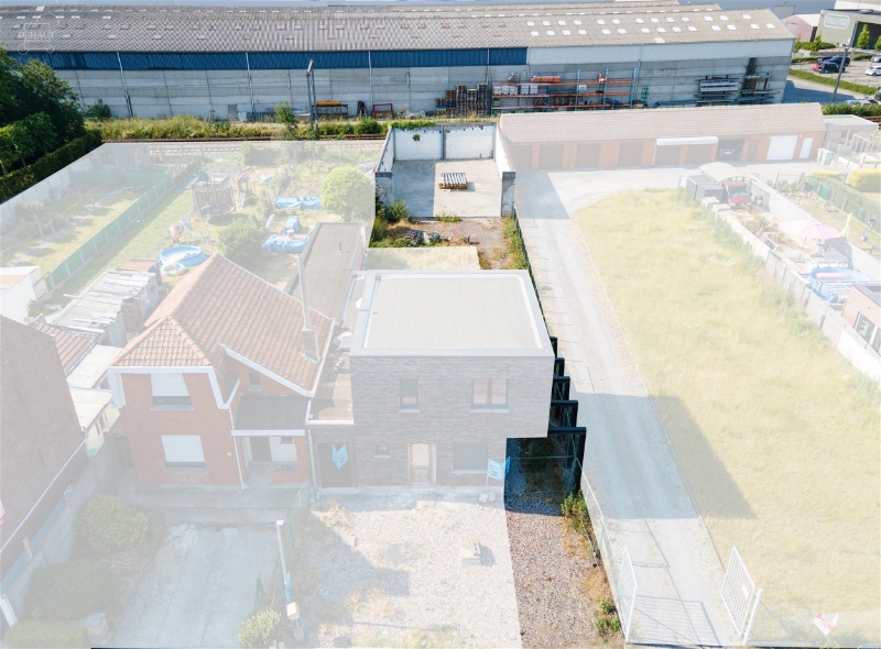 Magazijn op goede ligging - photo 3