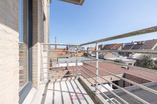 Dit appartement baadt in het licht en is bovendien fantastisch gelegen.Het appartement bevindt zich op de tweede verdieping van de residentie...