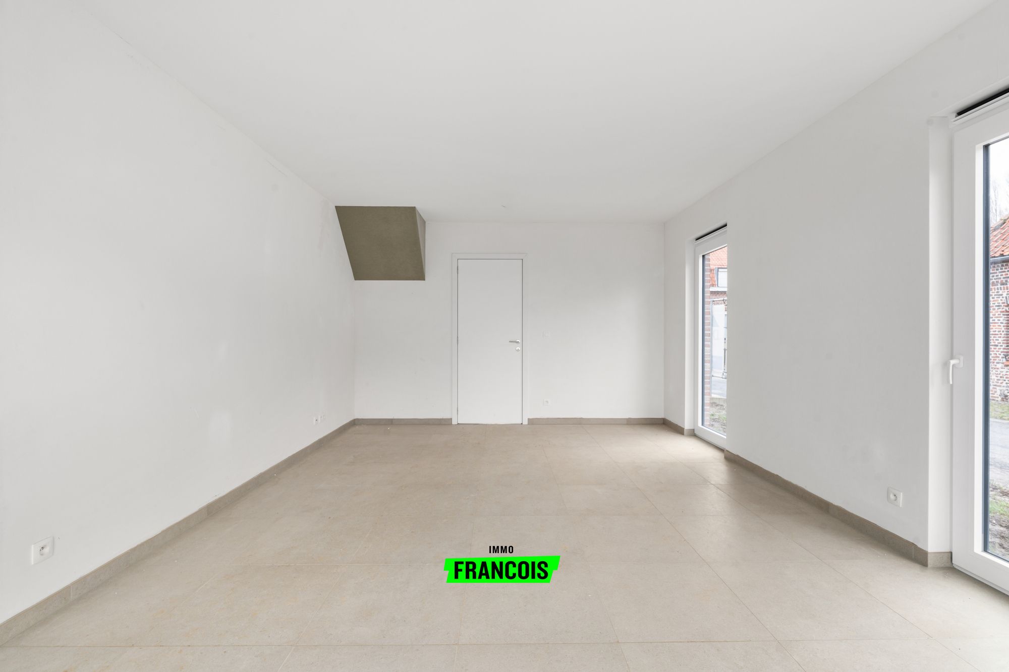 Rustig gelegen nieuwbouwwoning te koop in Celles met een prachtig open verzicht ! - foto 4