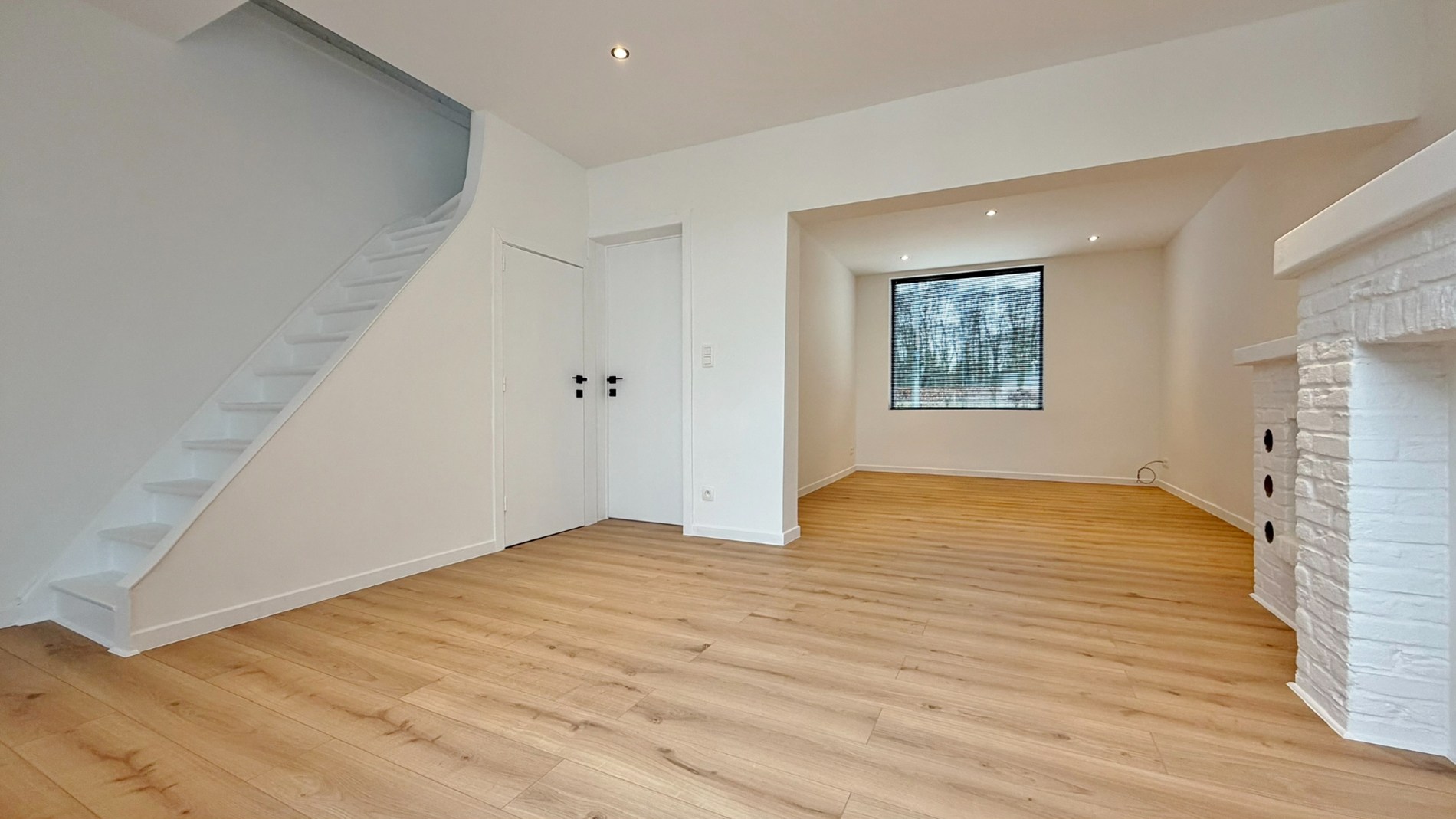 Zeer rustig gelegen &amp; volledig vernieuwde woning te koop in het prachtige Heuvelland - foto 4