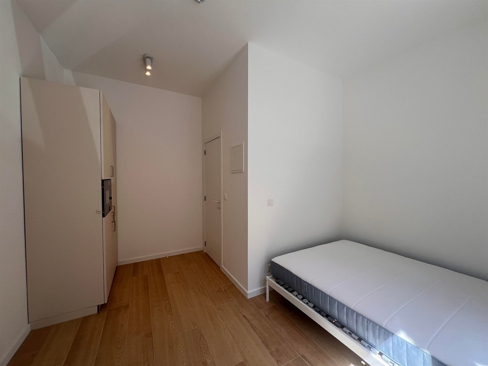Trendy studentenkamer nabij de Kruidtuin - foto 4