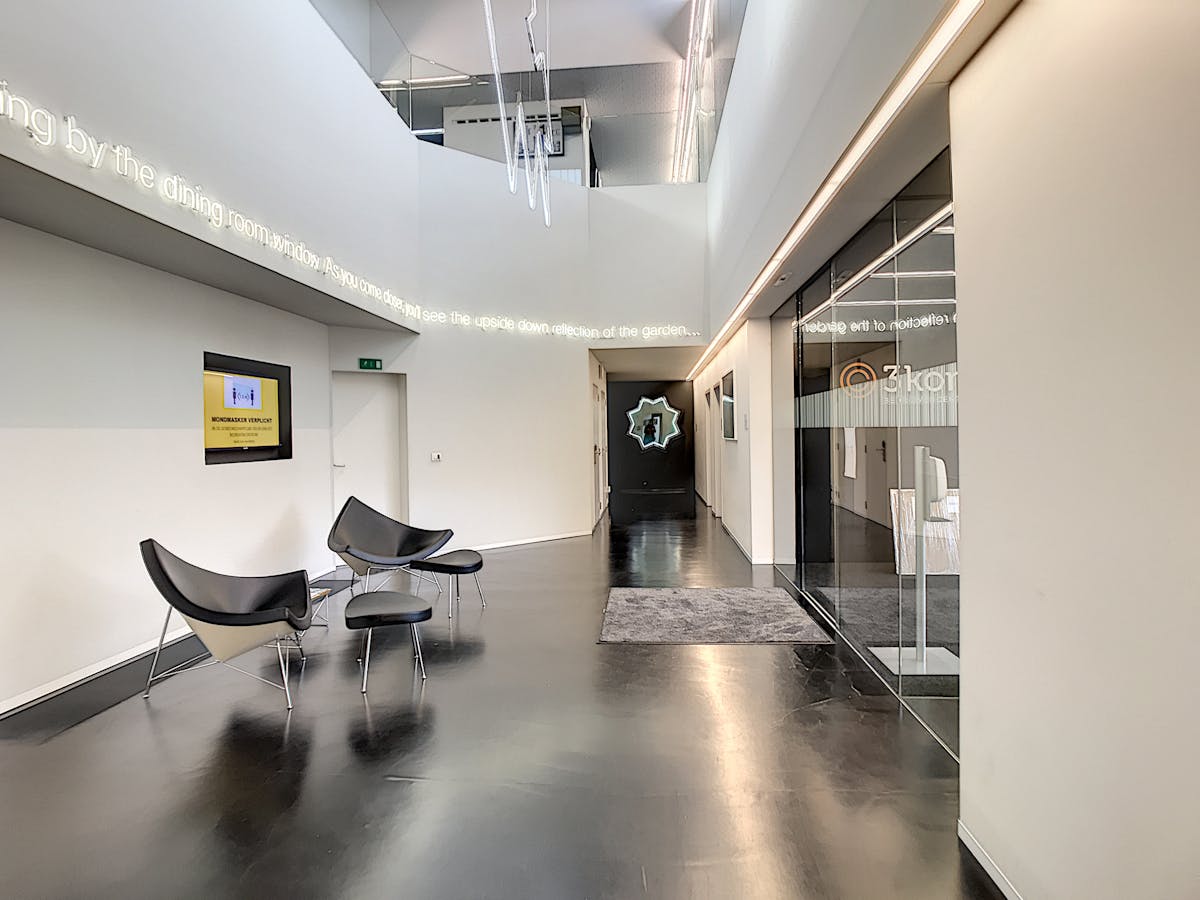 Instapklaar kantoor van ca. 21,62m² in 3koningen Torhout - foto 3