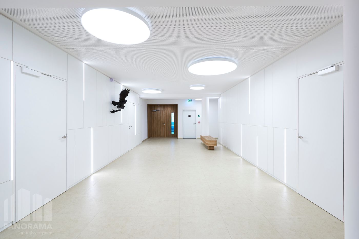 Kantoren van 970 m² nabij R0 - foto 5