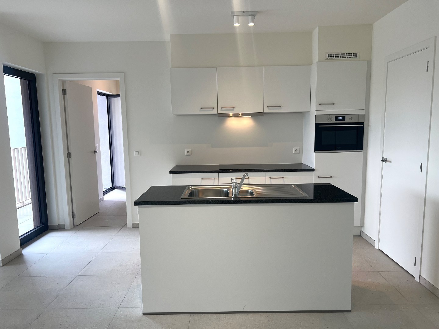 Luxe nieuwbouw appartement, 68m², 2 terrassen, 1 slpk, op toplocatie - foto 4