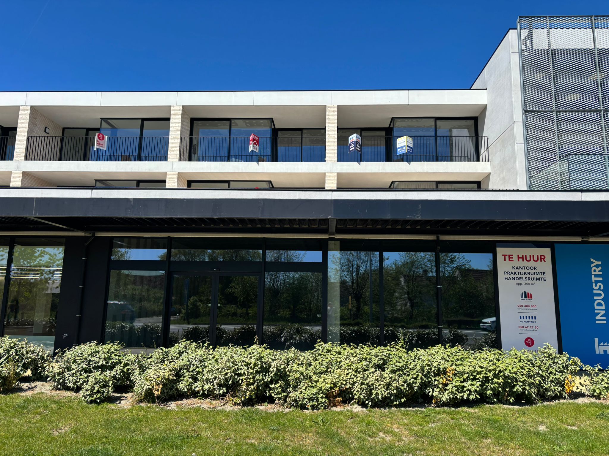 Casco handelspand te huur in Veurne - foto 4
