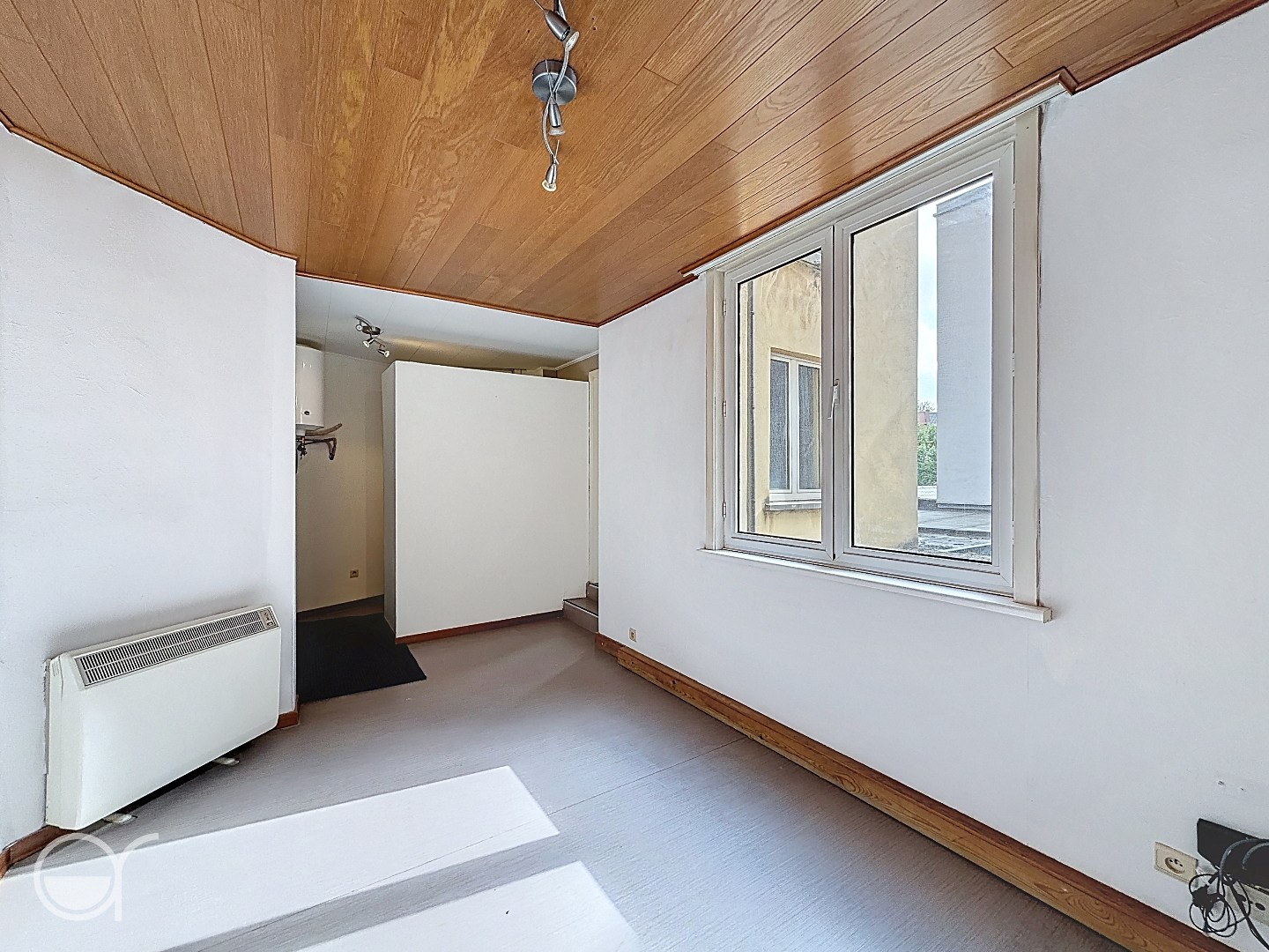 Leuk éénslaapkamer appartement nabij het Gent-Sint-Pieters station - foto 2