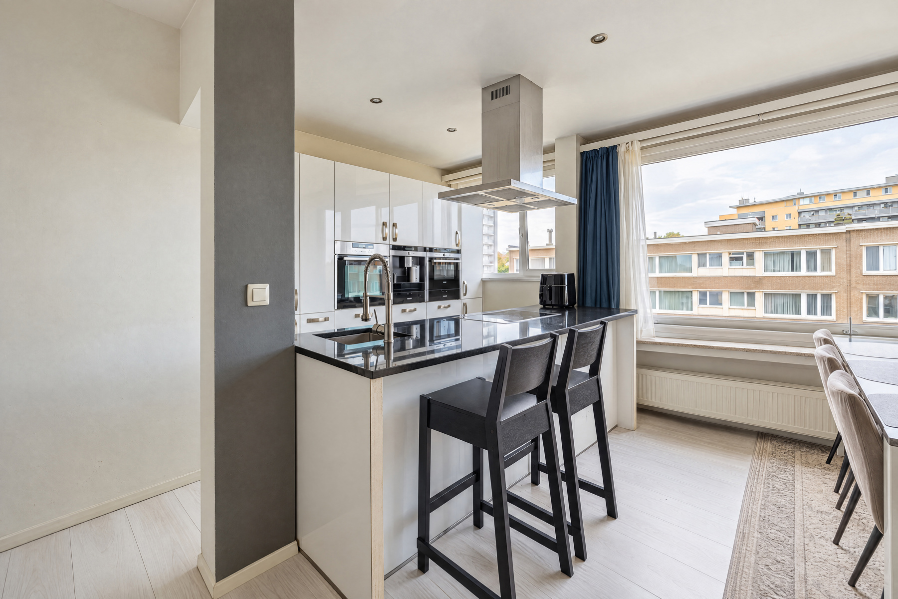 MOOI APPARTEMENT MET 2 SLAAPKAMERS EN TERRAS TE WILRIJK - foto 5