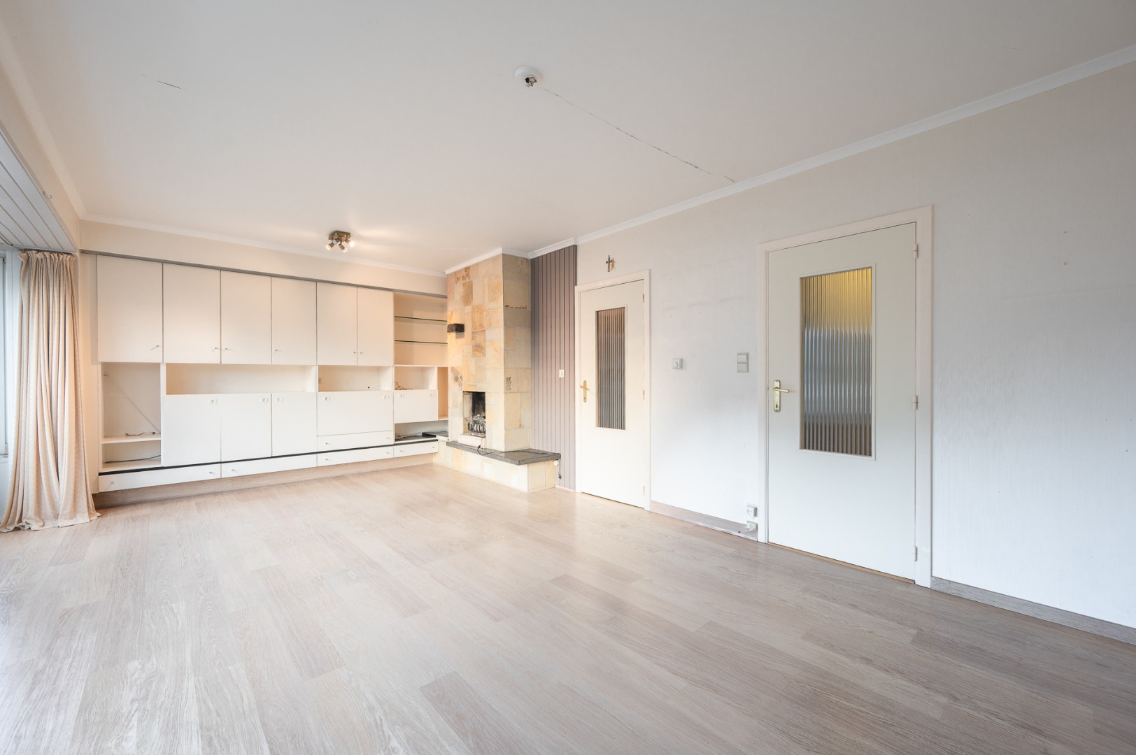 Ruim appartement met veel potentieel, op een zuchtje van het strand - photo 2