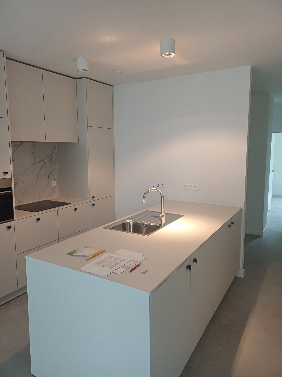Instapklaar energieneutraal 2 slaapkamer nieuwbouw-appartement in Neerpelt centrum op de bovenste verdieping - foto 4