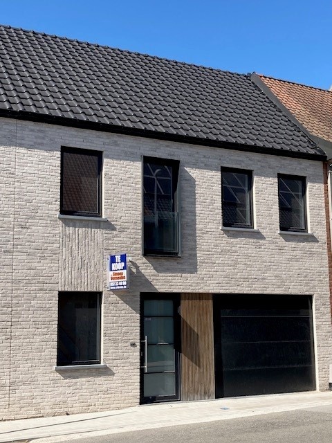 Huis te koop in Poperinge met 3 slaapkamers - foto 1