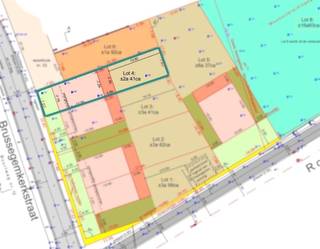 Deze bouwgrond, voor gesloten bebouwing op een terrein van 2a41ca, gelegen in een goedgekeurde verkaveling met zes loten aan de Brussegemkerkstraat...