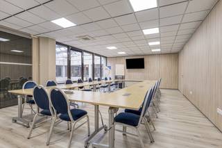 Le bâtiment est situé dans l'Imperiastraat à Zaventem, un emplacement de bureaux stratégique à la périphérie de Bruxelles, facilement accessible...