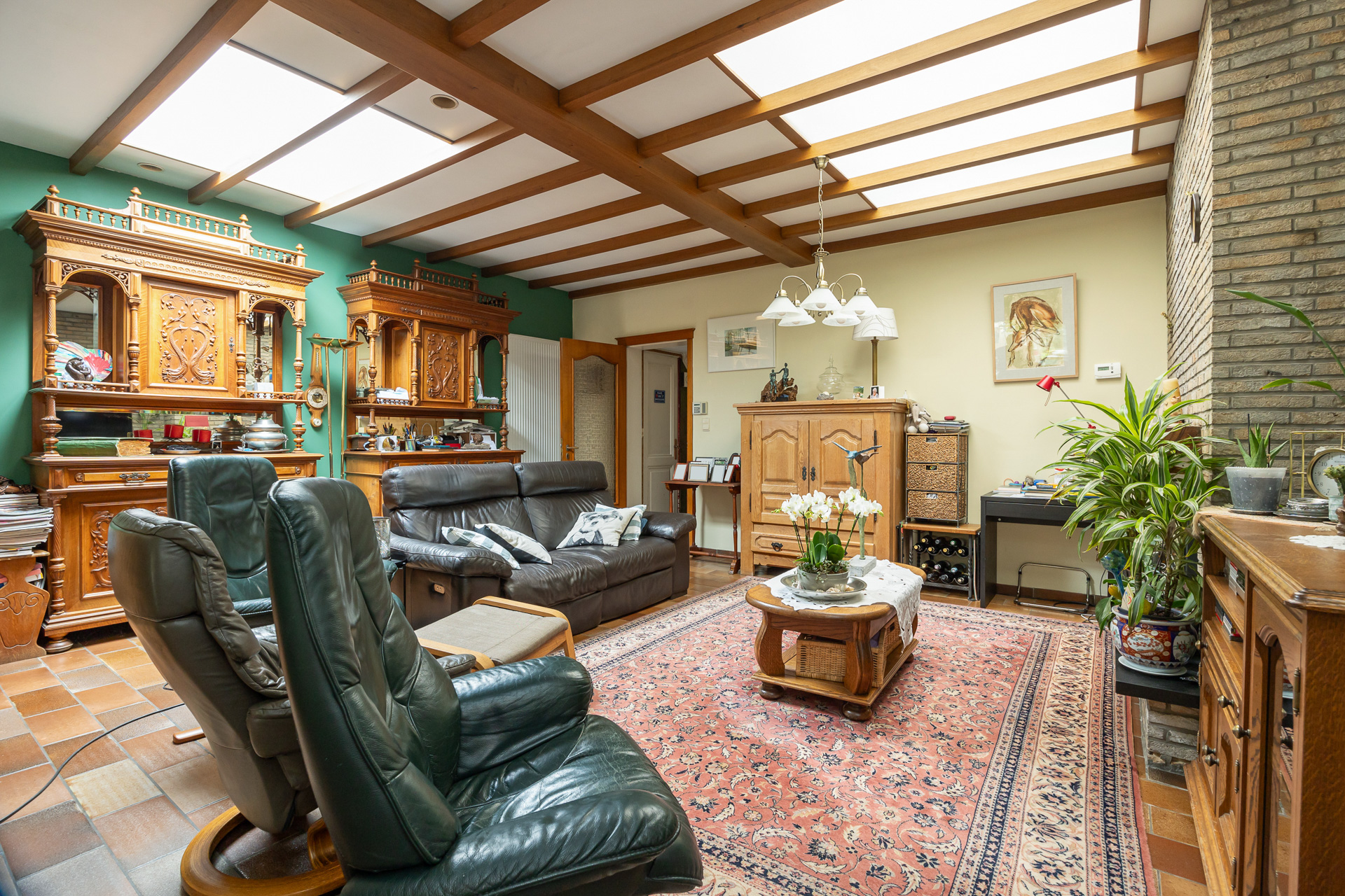 Ruime herenwoning met 5 slaapkamers en praktijk in centrum - foto 5