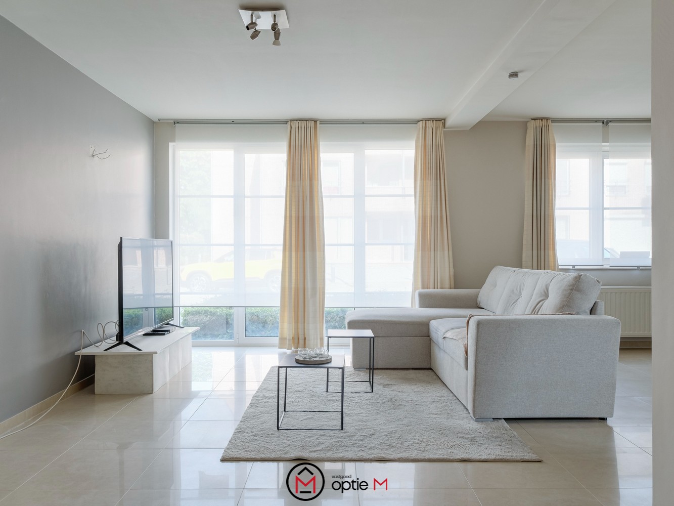 Gelijkvloers appartement te koop in Bilzen – Ruim wonen met terras, carport en kelderberging - foto 4
