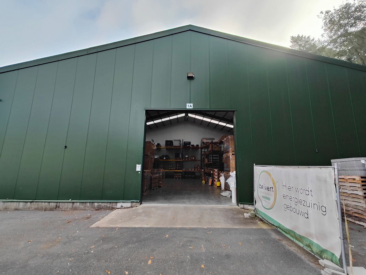 357 m² opslagruimte langs Kortrijksestraat (N50) - photo 1