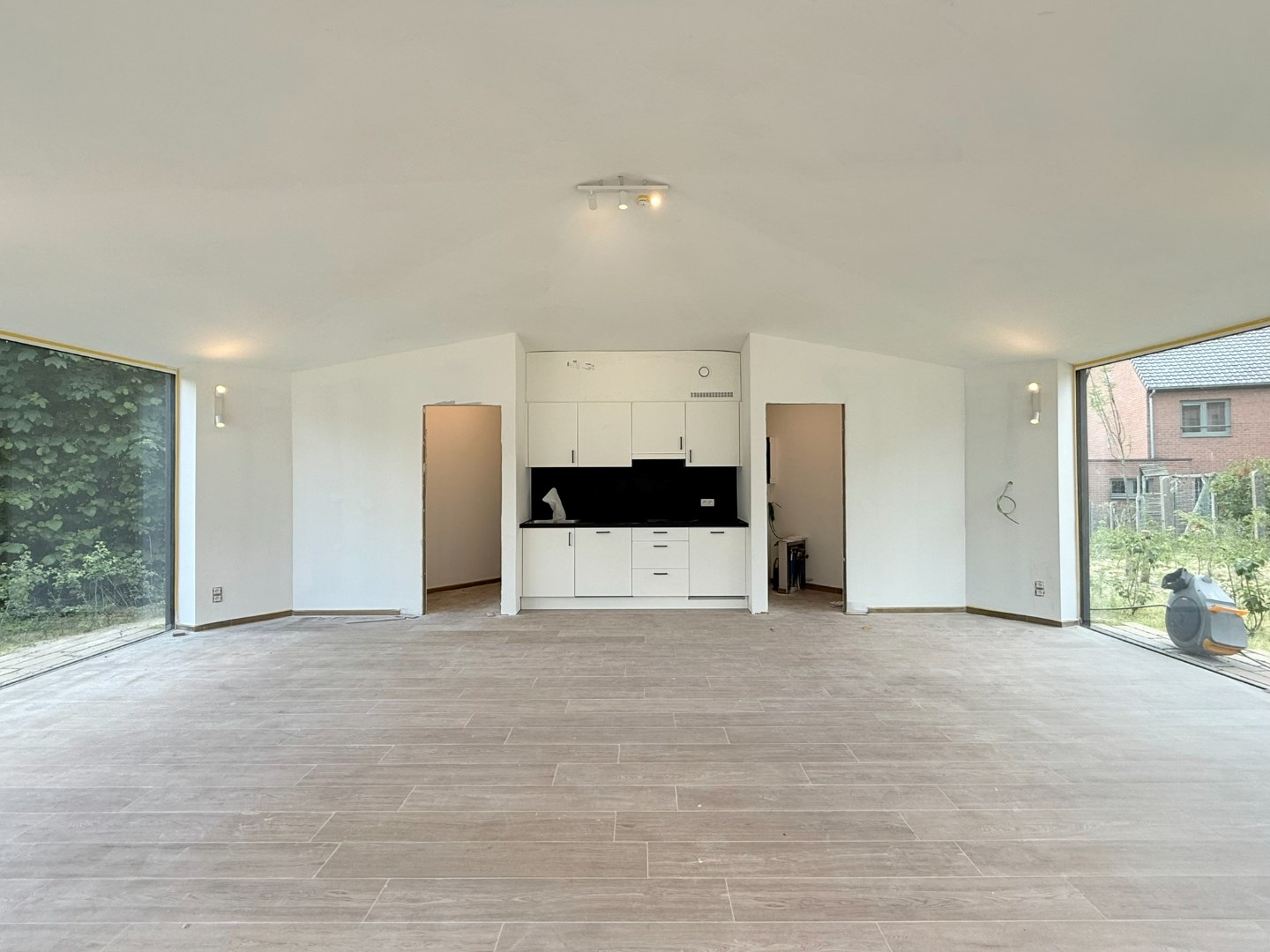 Turnkey office space in a prime location in Heverlee - photo 1