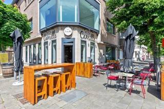 ANTWERPEN - Expo: Handelsgelijkvloers in hoekpand met garage op toplocatie. In het hartje van de Expo-wijk bevindt zich dit perfect...