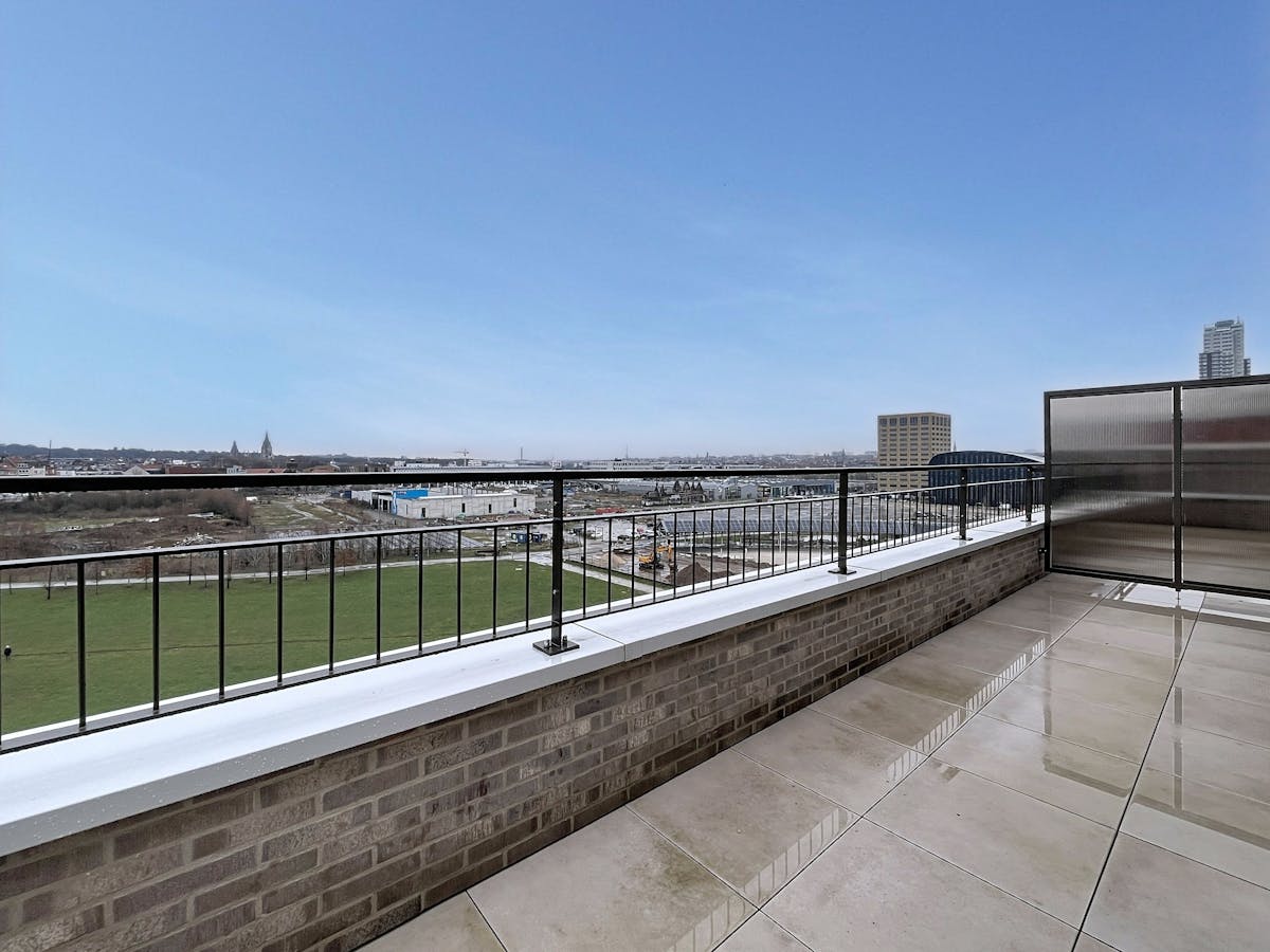 Tour &amp; Taxis: Nieuwe Penthouse 3slpk + Terras &amp; Pkg Inbegr. - foto 2