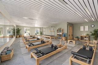 À vendre : espace commercial idéalement situé avec une excellente visibilité ! Situé à un emplacement particulièrement avantageux et...