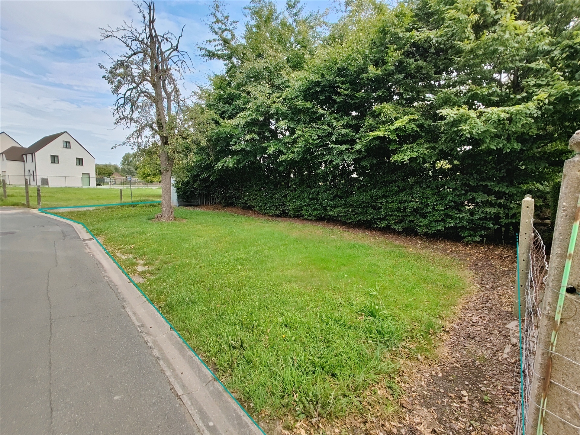 Goed gelegen bouwgrond voor open bebouwing in Mazenzele - foto 5