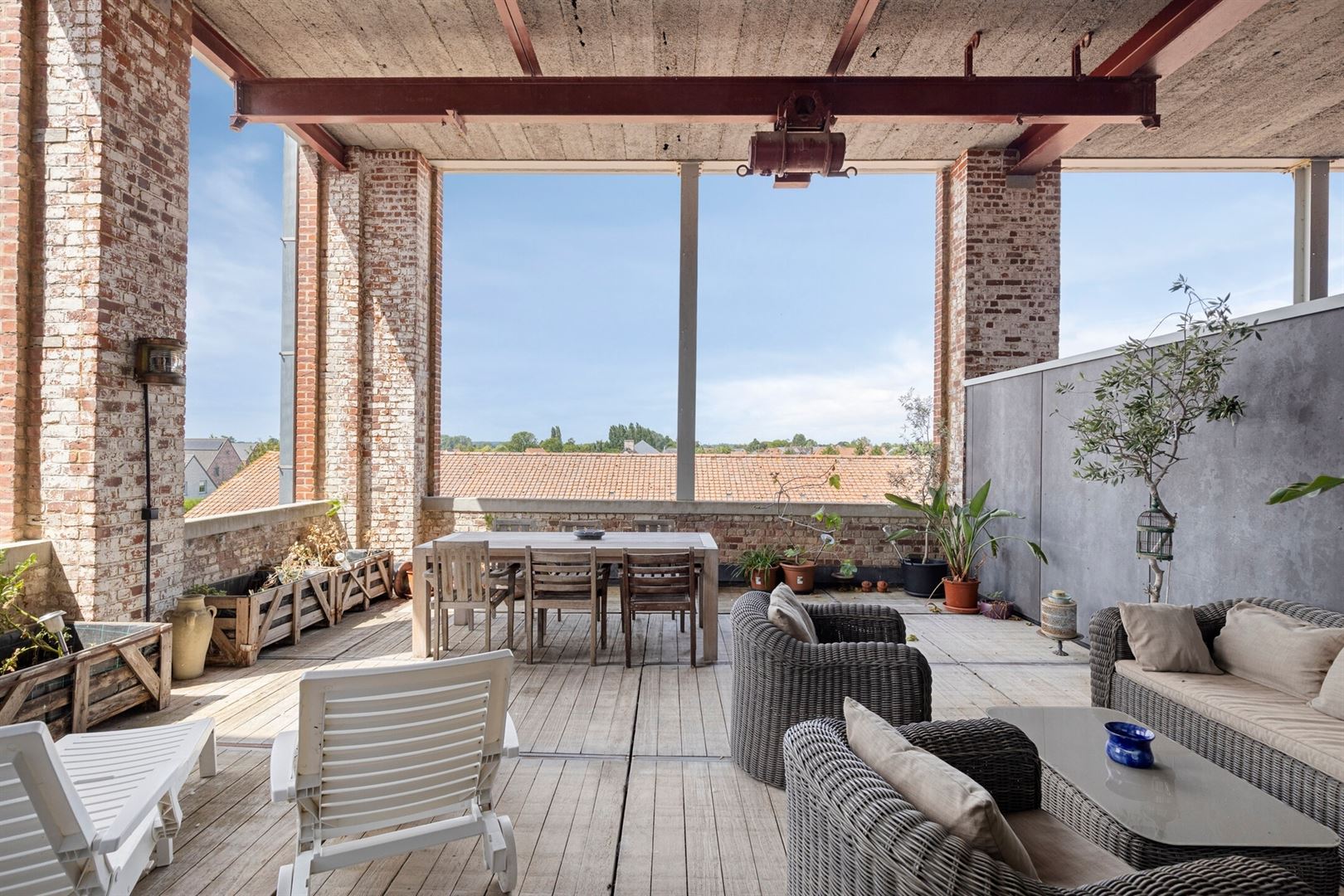 Bright, spacious loft - photo 5