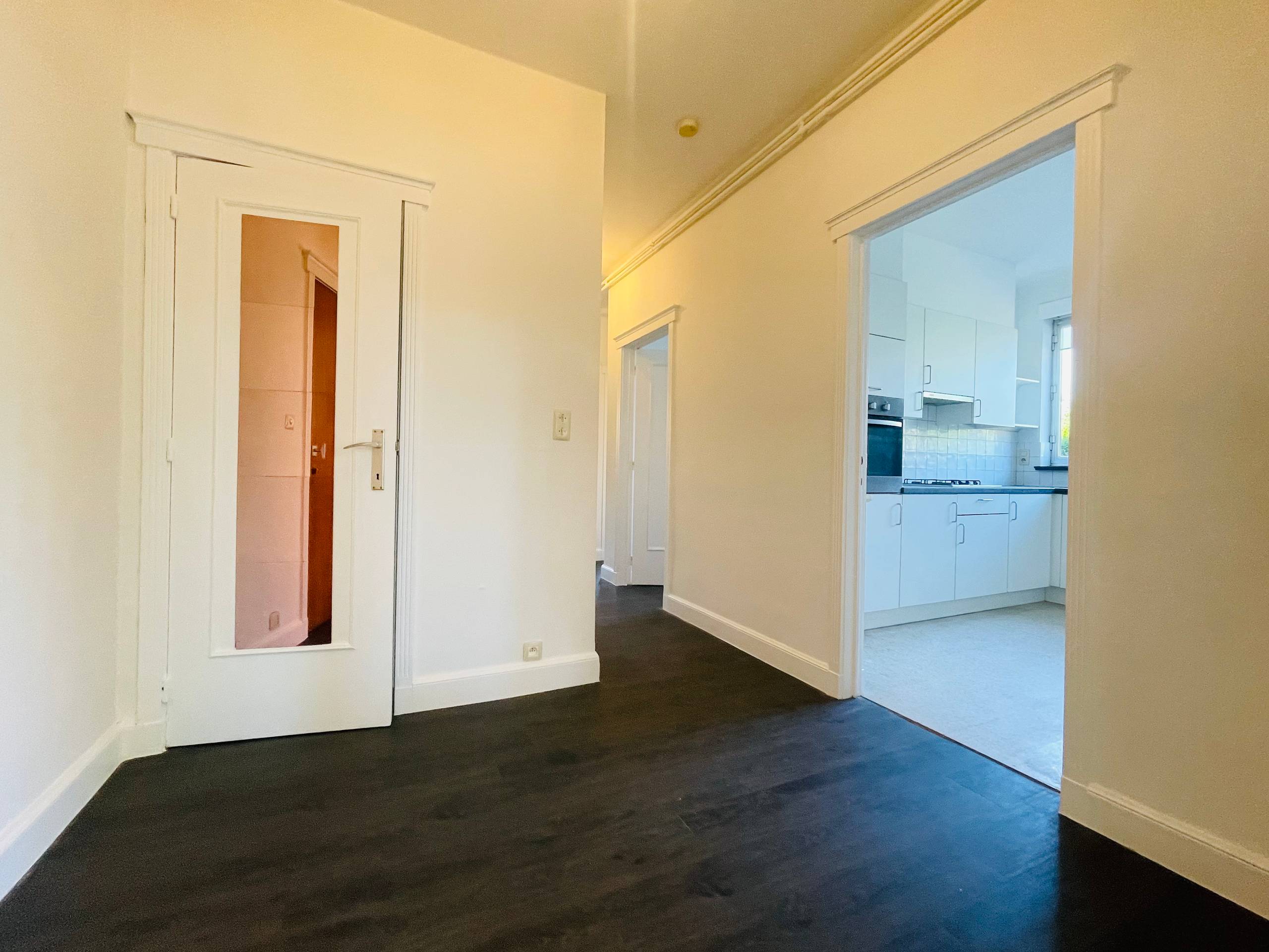 Instapklaar gelijkvloers appartement met tuin en garage in Sint-Amandsberg - foto 4