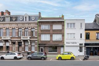 <p>Interesse in dit pand? Neem voor bijkomende informatie of het maken van een afspraak rechtstreeks contact op met Kevin Jansegers via <strong>+32 478 96 68 17</strong> of <strong>kevin.jansegers@copandi.be</strong>.</p><p>Veelzijdige woning met 3 slaapkamers en tal van mogelijkheden in Niel</p><p>Op zoek naar een ruime woning die wonen perfect kan combineren met werken of een extra woonfunctie? Dan is deze woning aan de Emile Vanderveldenlaan 13 in Niel zeker het ontdekken waard.</p><p>De woning beschikt over een veelzijdig gelijkvloers, dat zich uitstekend leent voor verschillende doeleinden. Zo is deze ruimte ideaal voor het uitbaten van een praktijk, schoonheidssalon, kantoor of andere zelfstandige activiteit. Daarnaast biedt het gelijkvloers ook een uitstekende mogelijkheid om ingericht te worden als kangoeroewoning of extra leefruimte.</p><p>Op de tweede verdieping bevinden zich 3 slaapkamers, waardoor de woning ook perfect geschikt is als gezinswoning. De combinatie van een ruime privéwoonfunctie met de mogelijkheden op het gelijkvloers maakt deze eigendom bijzonder interessant voor zowel gezinnen als zelfstandigen.</p><p>Een eigendom met een unieke combinatie van wonen, werken en multifunctionele ruimtes. Ontdek zelf de mogelijkheden!</p><p>Contacteer ons vandaag nog voor meer informatie of plan een bezoek.</p><p>✅ 3 slaapkamers op de tweede verdieping<br />✅ Zeer veelzijdig gelijkvloers<br />✅ Ideaal voor praktijk, schoonheidssalon of kantoor<br />✅ Mogelijkheid tot kangoeroewoning<br />✅ Wonen en werken combineren<br />✅ Interessant voor zelfstandigen en vrije beroepen<br />✅ Gelegen in Niel met een goede bereikbaarheid<br />✅ Een woning met tal van mogelijkheden en potentieel</p>