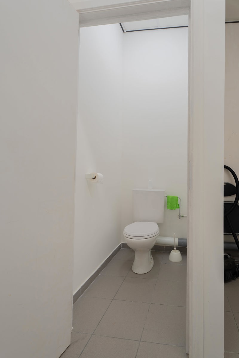 Commercial à louer à Hal - photo 4