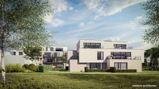 <p><strong><em>Residentie VEERTIEN, stijlvol &amp; energiezuinig wonen in Zandhoven! </em></strong></p>
<p><em><br /></em>Op dezelfde plek waar vroeger <em>14 billekens</em> de toog versierden, bouwen we vandaag aan een nieuw verhaal. Nieuwbouwproject “Residentie VEERTIEN”, van de hand van <strong>Mertens architecten</strong>, zorgt met een combinatie van strakke lijnen en grote raampartijen, inpandige en uitkragende terrassen, lichte en donkere tinten voor een verrijking van de omgeving.</p>
<p><strong>Appartement B_01 (in achterliggend gebouw): rustig gelegen gelijkvloers appartement (94,70m²) met 2 slaapkamers.</strong></p>
<ul>
<li>Indeling: inkomhal met vestiaireruimte en apart toilet, leefruimte (30m²) met open ingerichte keuken (5,50m²) aan het <strong>zuidoost gerichte terras (12,50m²)</strong>; wasplaats/berging (3,40m²), twee slaapkamers (13,30m² en 9,10m²) en badkamer (6,40m²).</li>
<li>Verplichte aankoop van ondergrondse autostaanplaats (€ 25.000,00) en kelderberging (€ 6.500,00).</li>
<li>Wij voorzien een hoge afwerkingsgraad met aandacht voor thermische en akoestische isolatie: ruime keuzebudgetten, <strong>vloerverwarming- en koeling</strong> op basis van <span>geothermische warmtepompen, ventilatie C+, zonnepanelen,</span> …</li>
<li>Het energiezuinige appartement heeft een <strong>super gunstig E-peil van maximaal E20</strong>. Hierdoor kan u jaar na jaar genieten van <strong>lage energiekosten</strong> en krijgt u gedurende 5 jaar <strong>50%</strong> <strong>korting op de onroerende voorheffing</strong>!</li>
<li><strong>Vaste prijzen</strong> - ruime inspraak is mogelijk naargelang de fase van afwerking.</li>
</ul>
<p>Residentie VEERTIEN, luxueus en energiezuinig wonen aan de flank van de Langestraat!<br /><br />Interesse? Wij maken graag tijd voor u! <br />T. 03/636.47.47 – M. info@coga.be<span> - </span>Meer info op www.coga.be.</p>