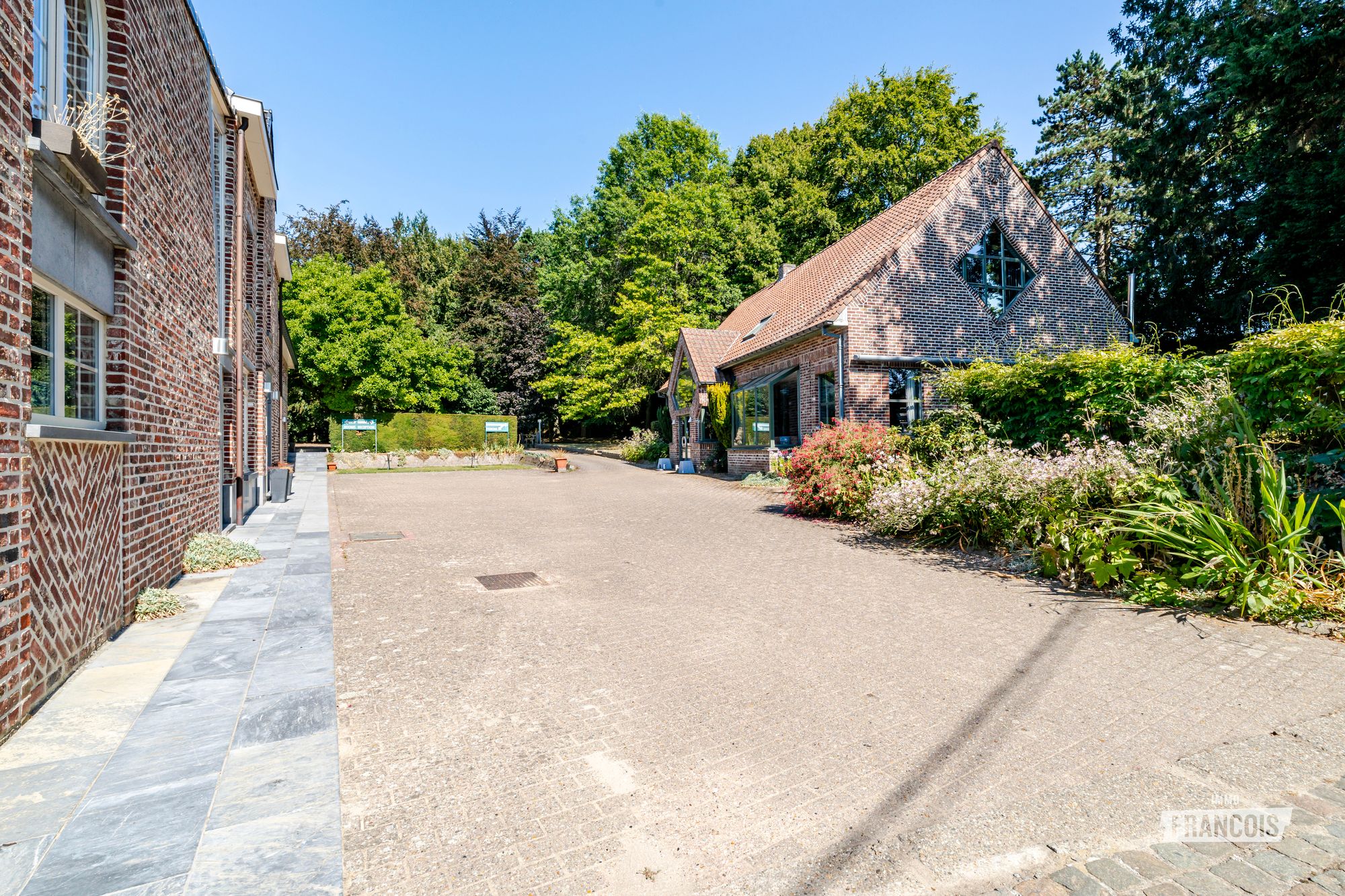 De Boomgaard: unieke B&amp;B- en horecasite in Cotthem | TE KOOP - foto 2