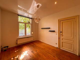 TOPLIGGING !!Leuk en licht appartement op planchévloeren gelegen op het ZUID, nabij museum van schone kunsten, winkels, openb. vervoer...Indeling :...
