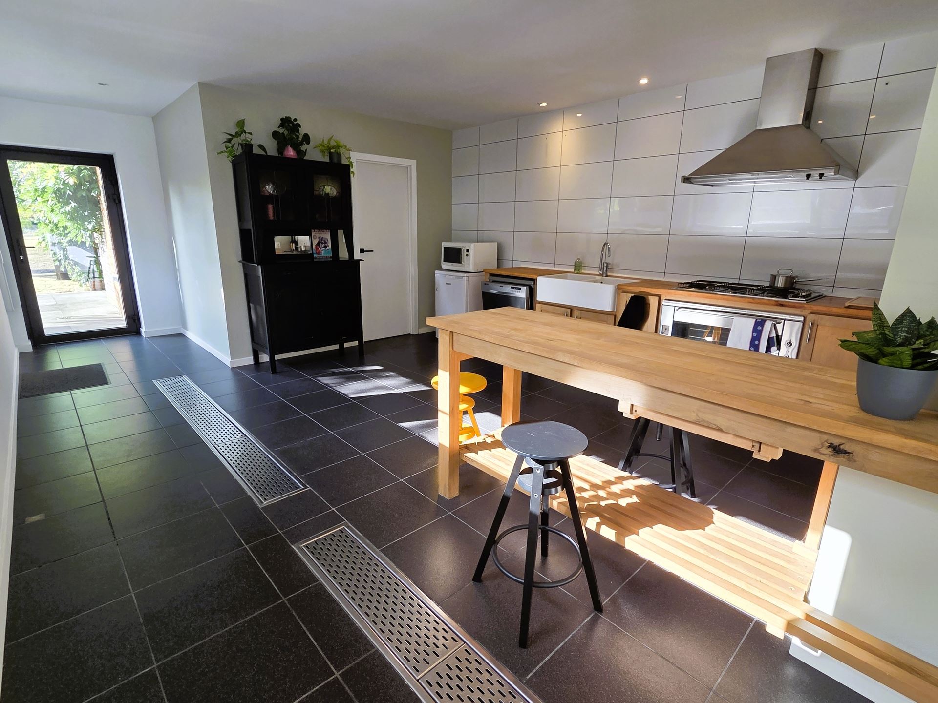 Charmante instapklare woning met zuidgerichte tuin op 1160 m² - foto 5